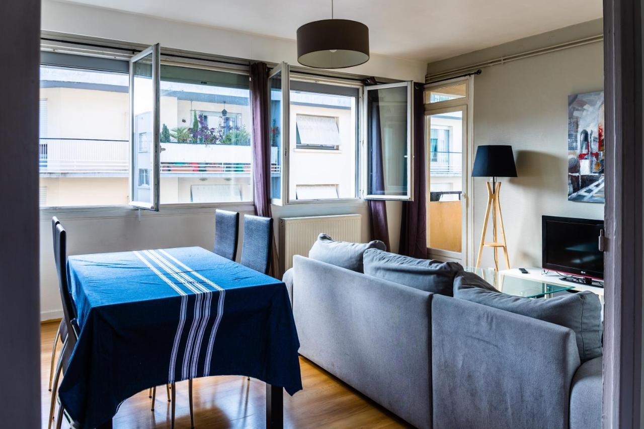 Le Voltaire -2 Chambres- 70M2- Hypercentre-Parking-Wifi Fibre- Nouvelle Literie Tarbes Exterior photo