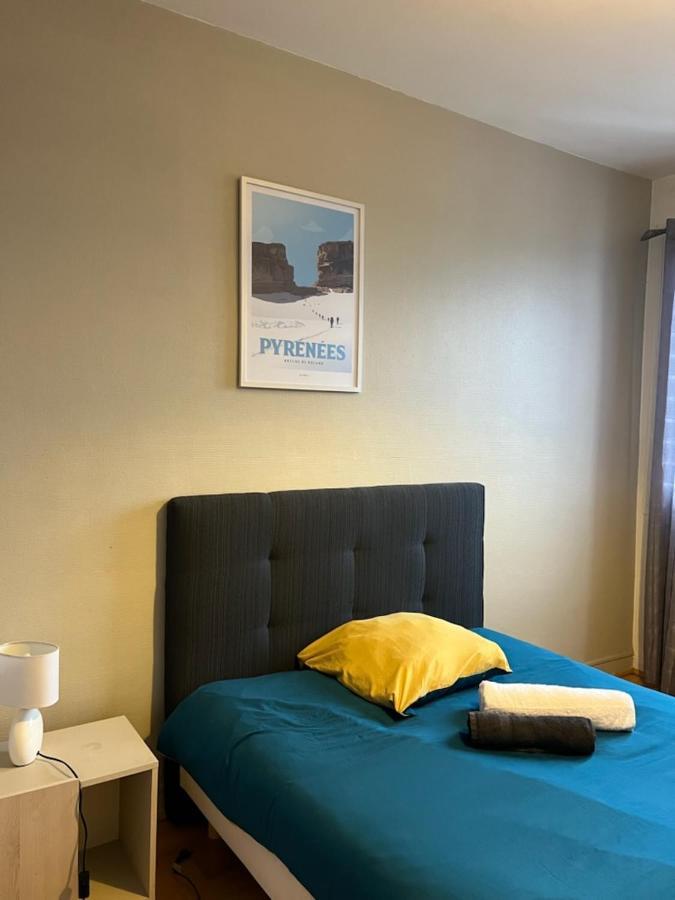 Le Voltaire -2 Chambres- 70M2- Hypercentre-Parking-Wifi Fibre- Nouvelle Literie Tarbes Exterior photo